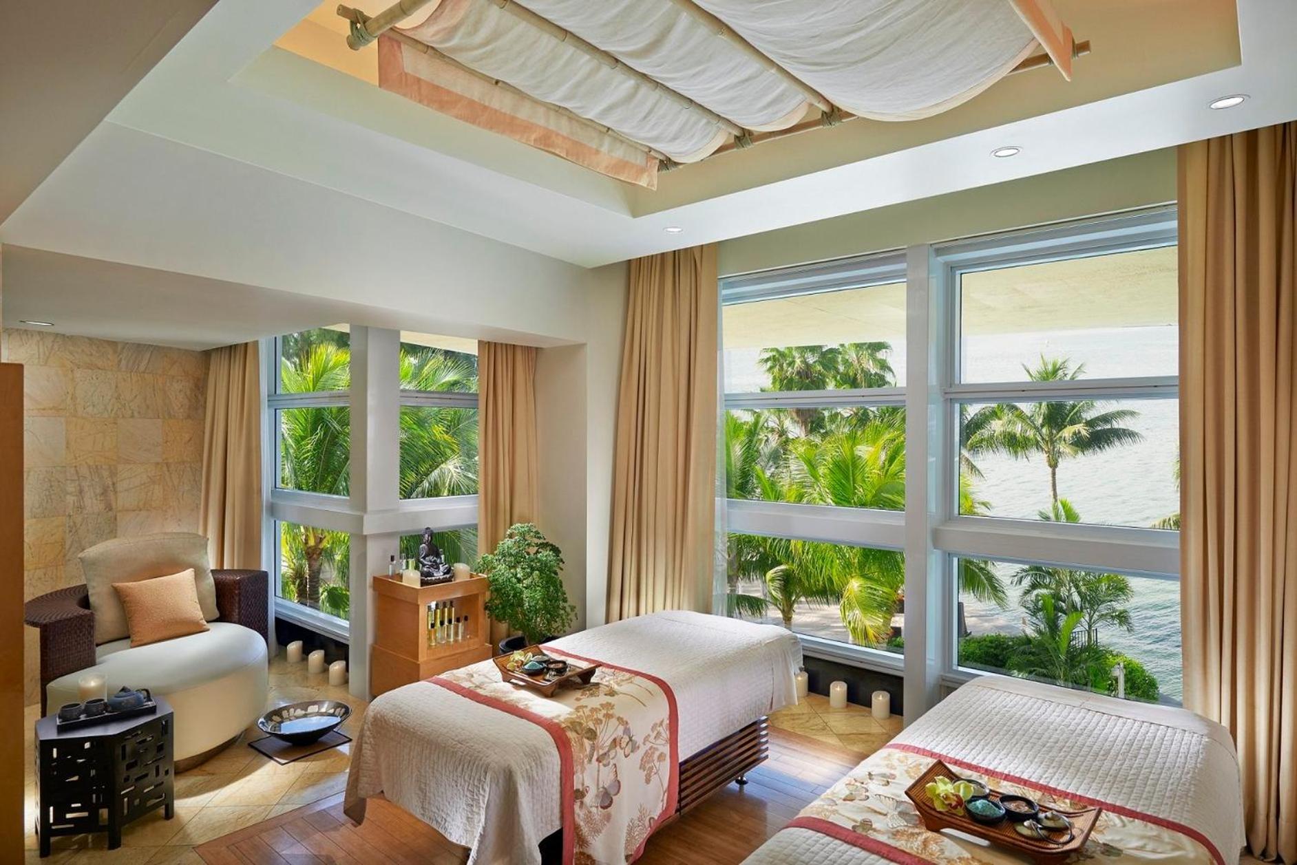Mandarin Oriental, Miami Hotel Exterior photo