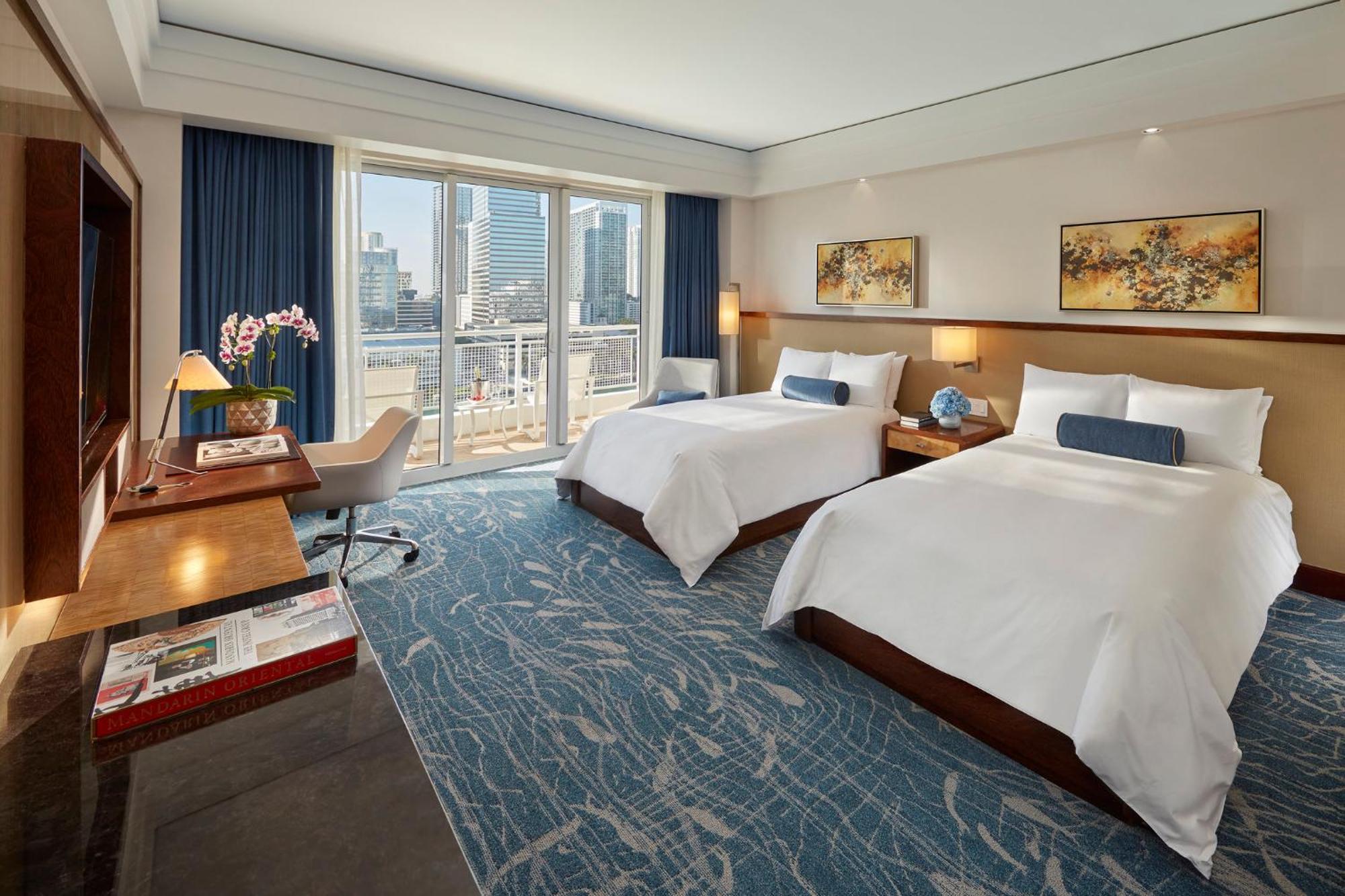 Mandarin Oriental, Miami Hotel Exterior photo
