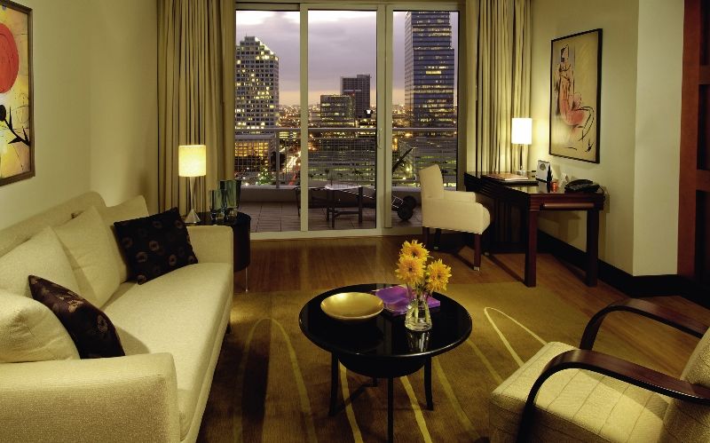 Mandarin Oriental, Miami Hotel Exterior photo
