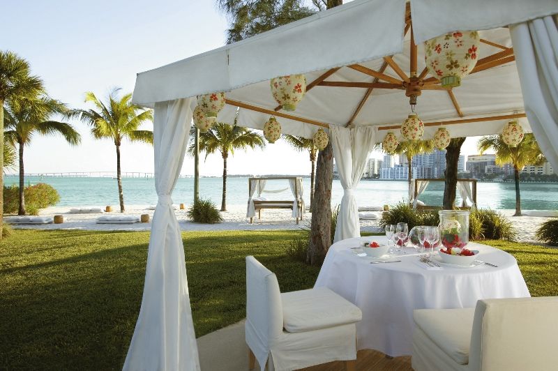 Mandarin Oriental, Miami Hotel Exterior photo